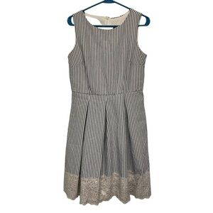 Women’s Madison Leigh Blue & White Swing A-Line w/ Lace Dress Size 8 EUC #7828
